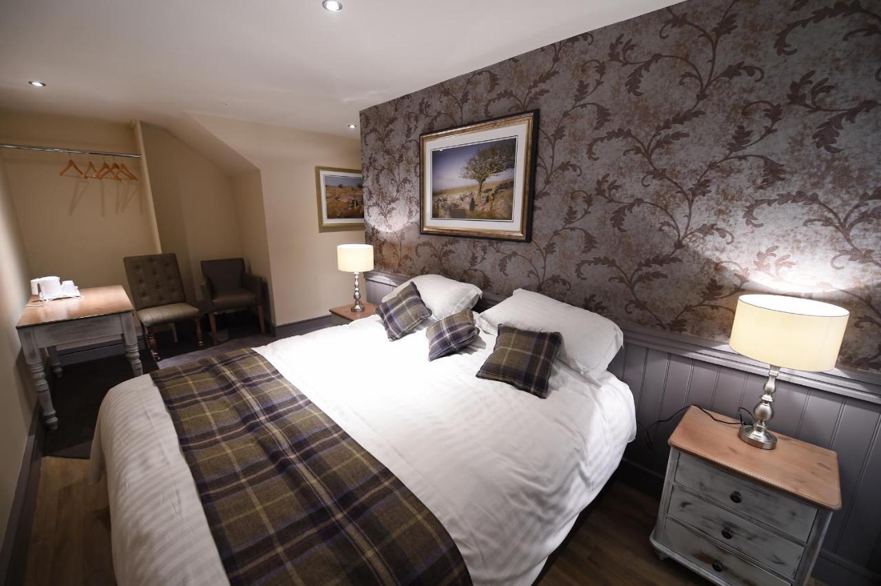 Kings Arms Hotel Holme  Exterior photo